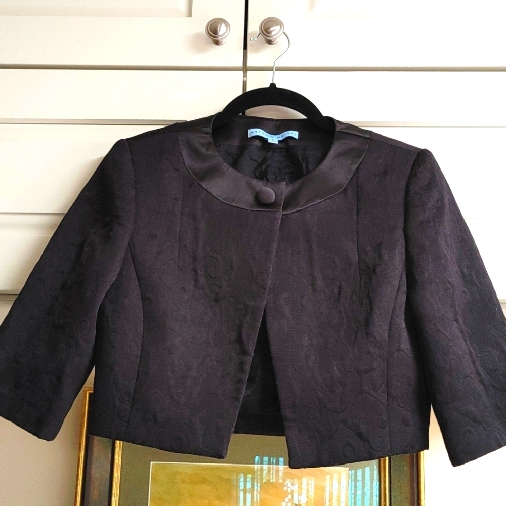 Antonio Melani Black Jacquard Bolero Size O